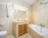 Wiederverkauf - apartment - Marbella - Guadalmina Alta