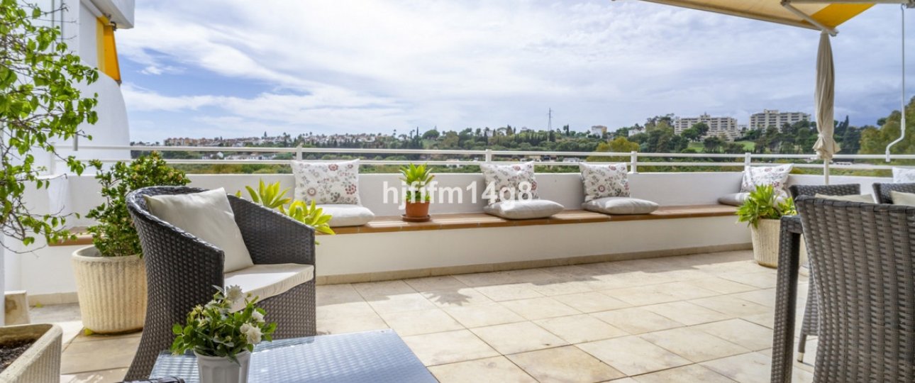 Wiederverkauf - apartment - Marbella - Guadalmina Alta