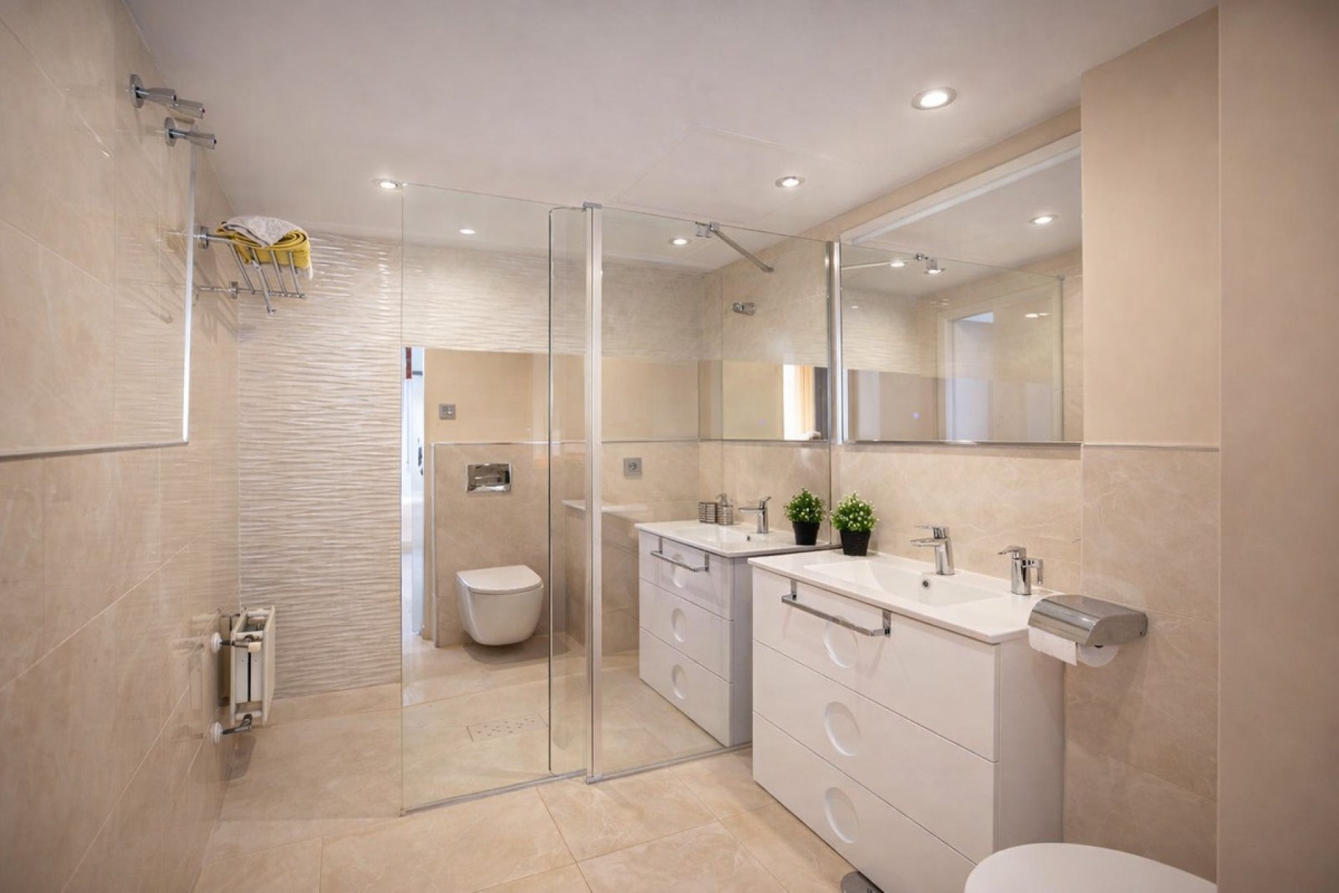 Wiederverkauf - apartment - Marbella - Guadalmina Alta