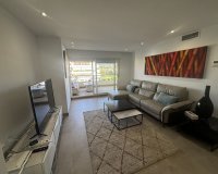 Wiederverkauf - apartment - Marbella - Guadalmina Alta
