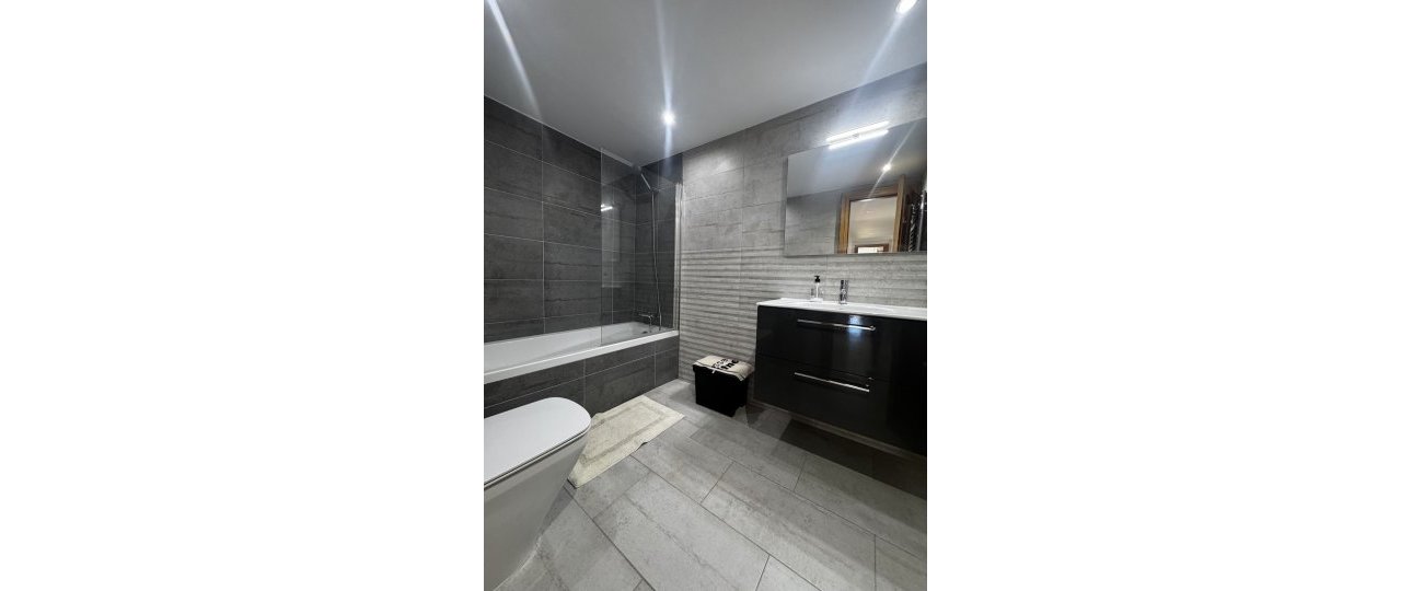Wiederverkauf - apartment - Marbella - Guadalmina Alta