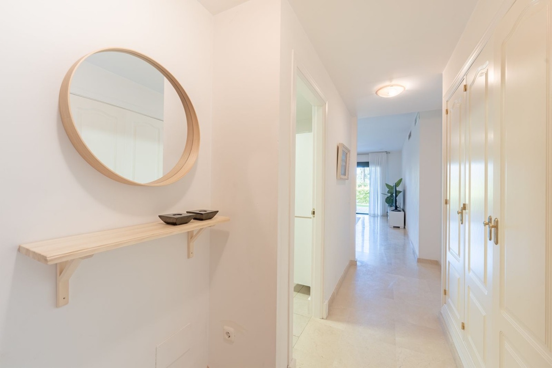 Wiederverkauf - apartment - Marbella - Guadalmina Alta