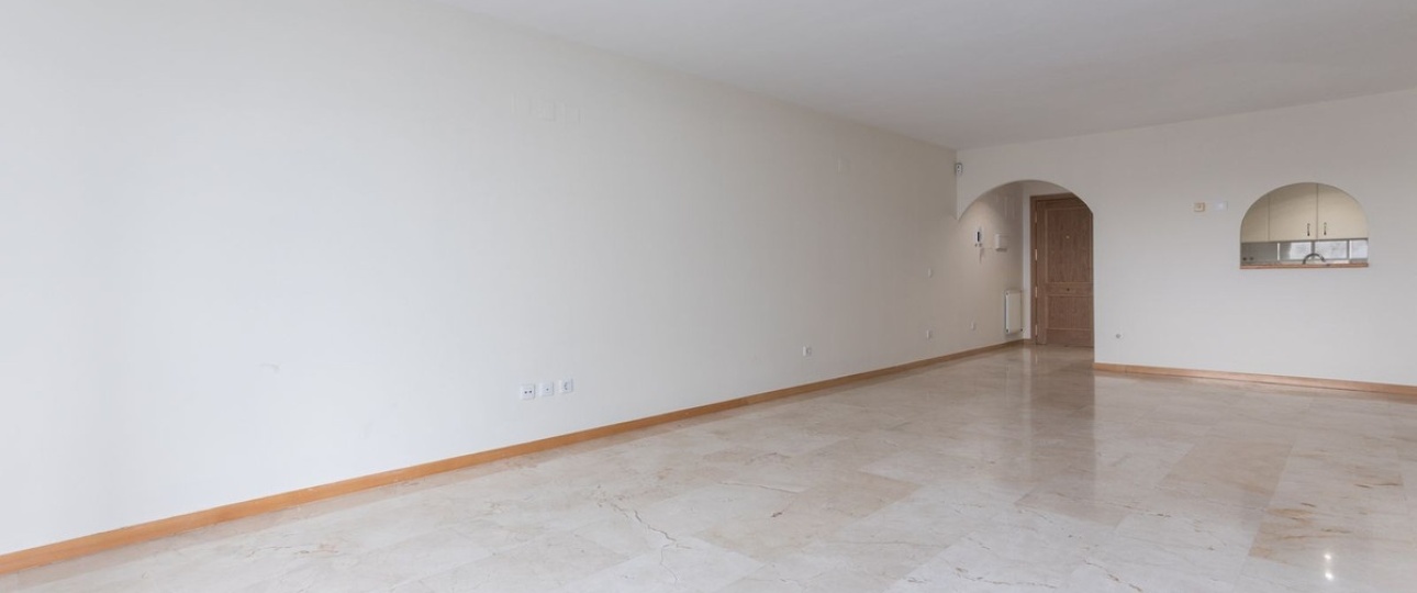 Wiederverkauf - apartment - Marbella - Guadalmina Alta