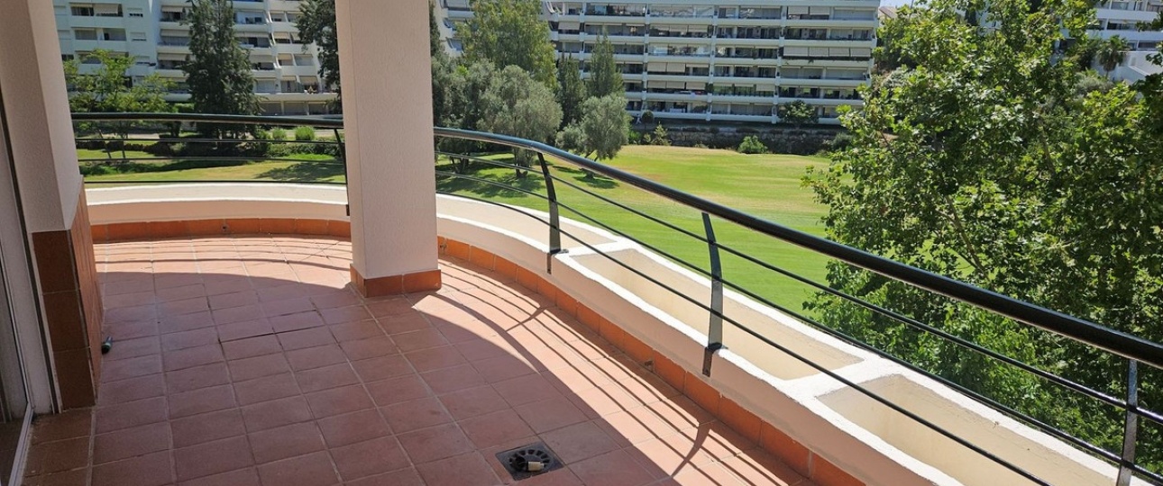 Wiederverkauf - apartment - Marbella - Guadalmina Alta