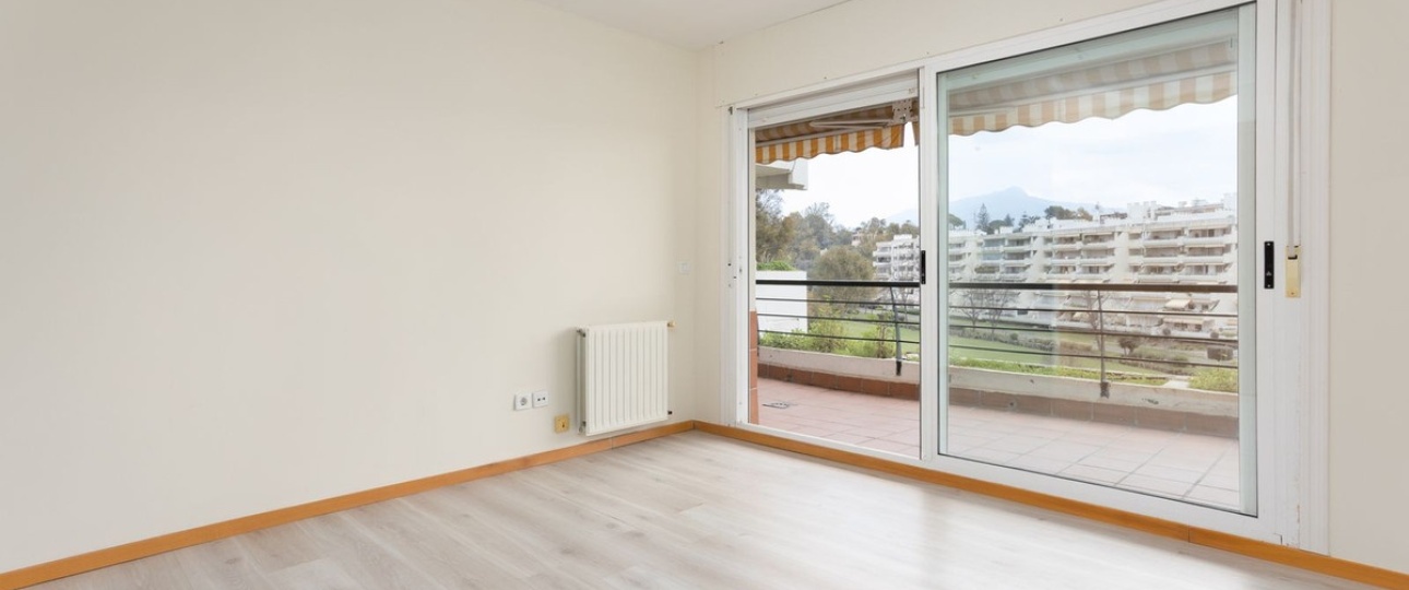 Wiederverkauf - apartment - Marbella - Guadalmina Alta