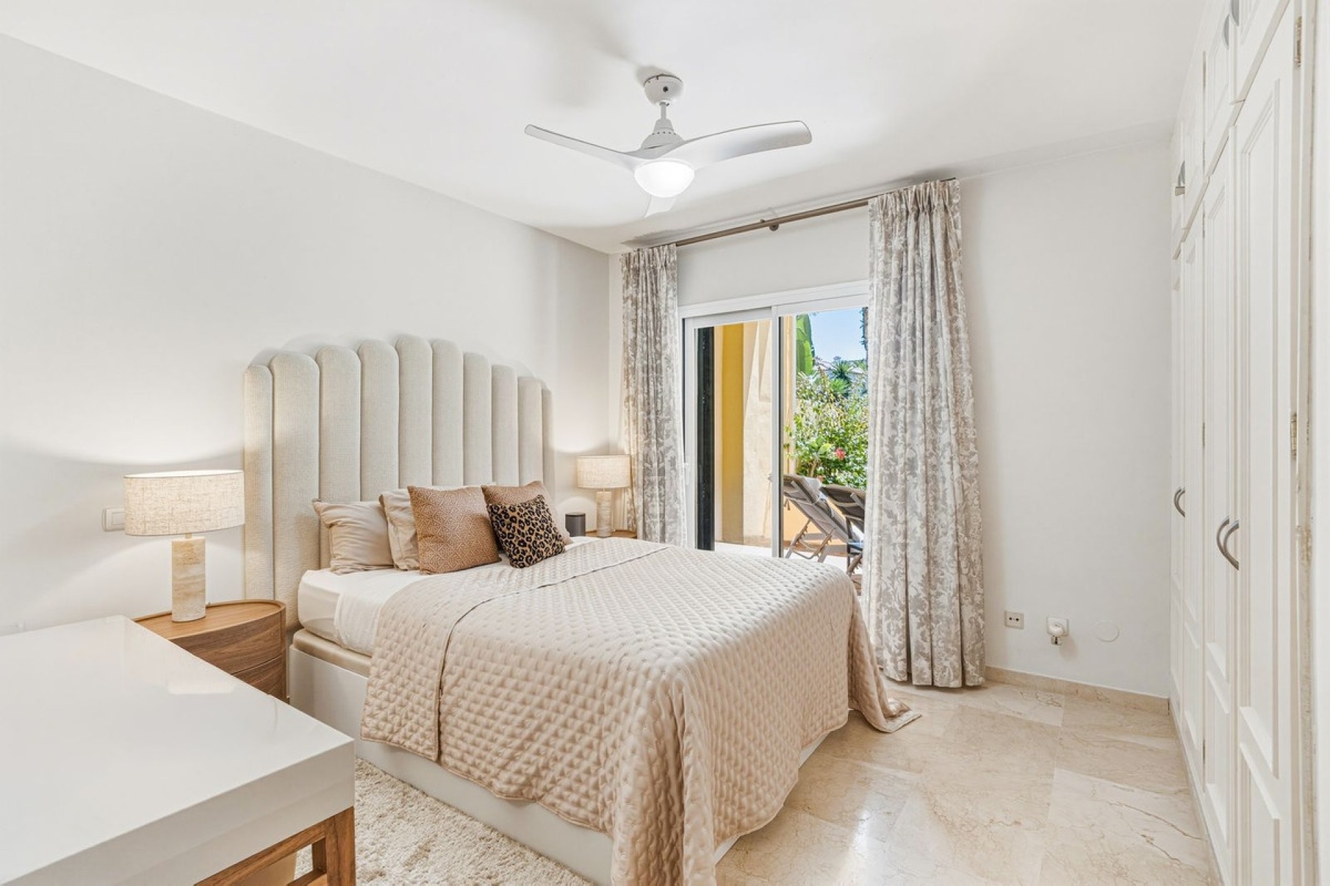Wiederverkauf - apartment - Marbella - Guadalmina Alta