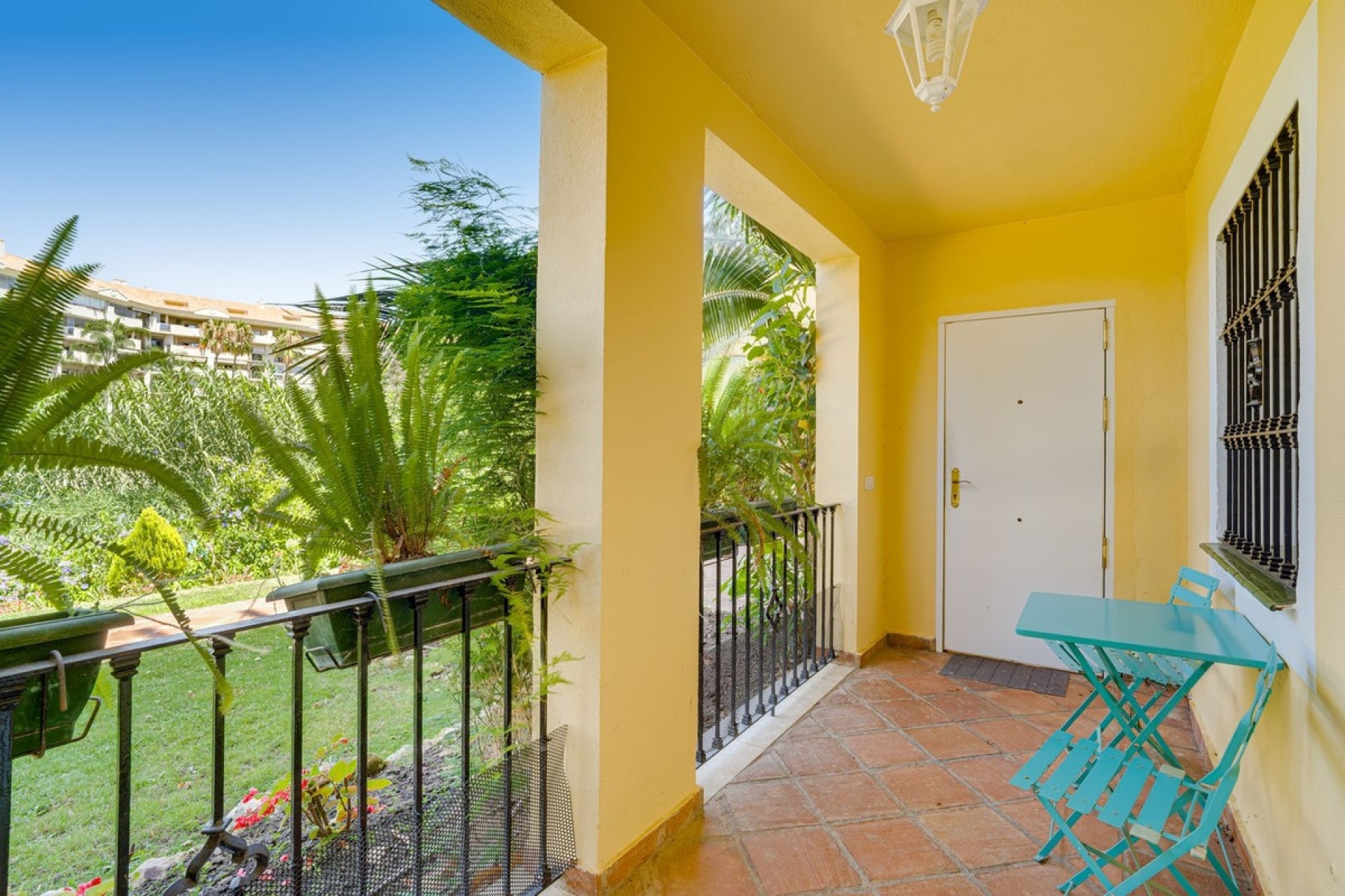 Wiederverkauf - apartment - Marbella - Guadalmina Alta