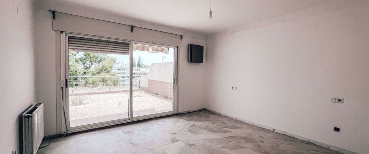 Wiederverkauf - apartment - Marbella - Guadalmina Alta