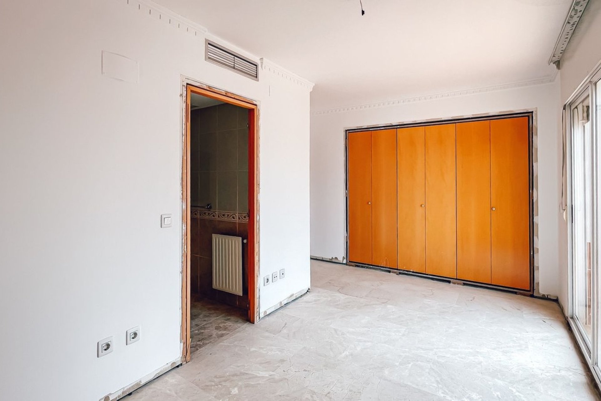 Wiederverkauf - apartment - Marbella - Guadalmina Alta