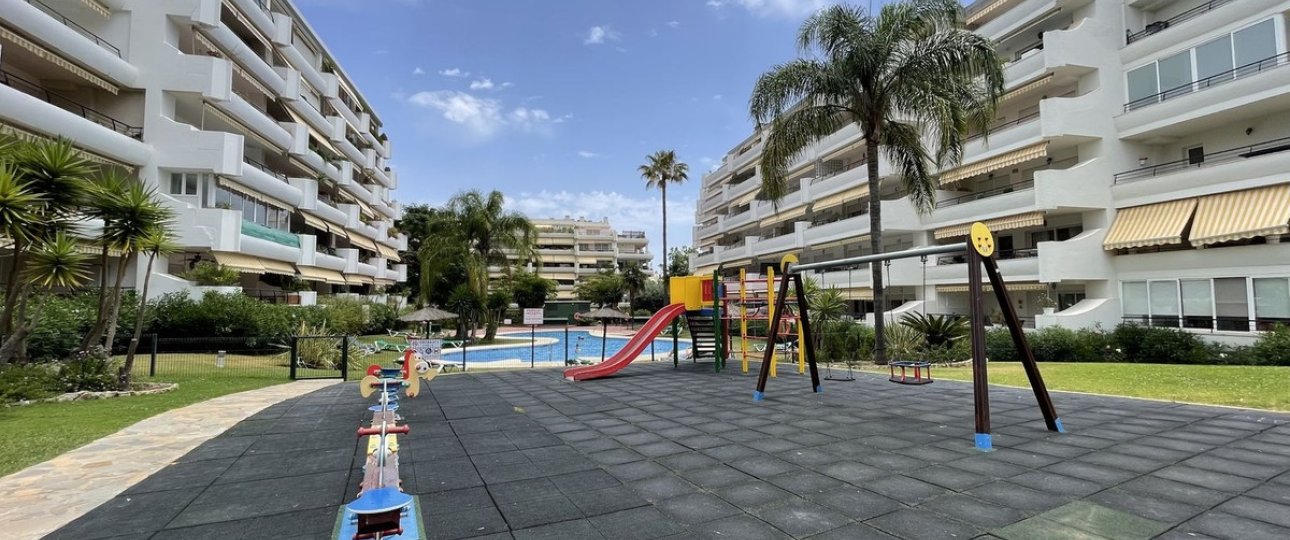 Wiederverkauf - apartment - Marbella - Guadalmina Alta