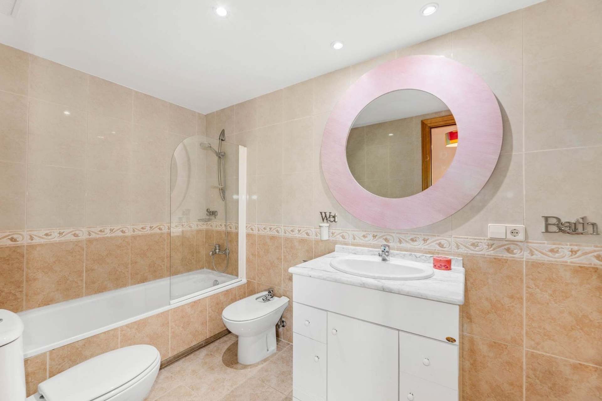 Wiederverkauf - apartment - Marbella - Guadalmina Alta