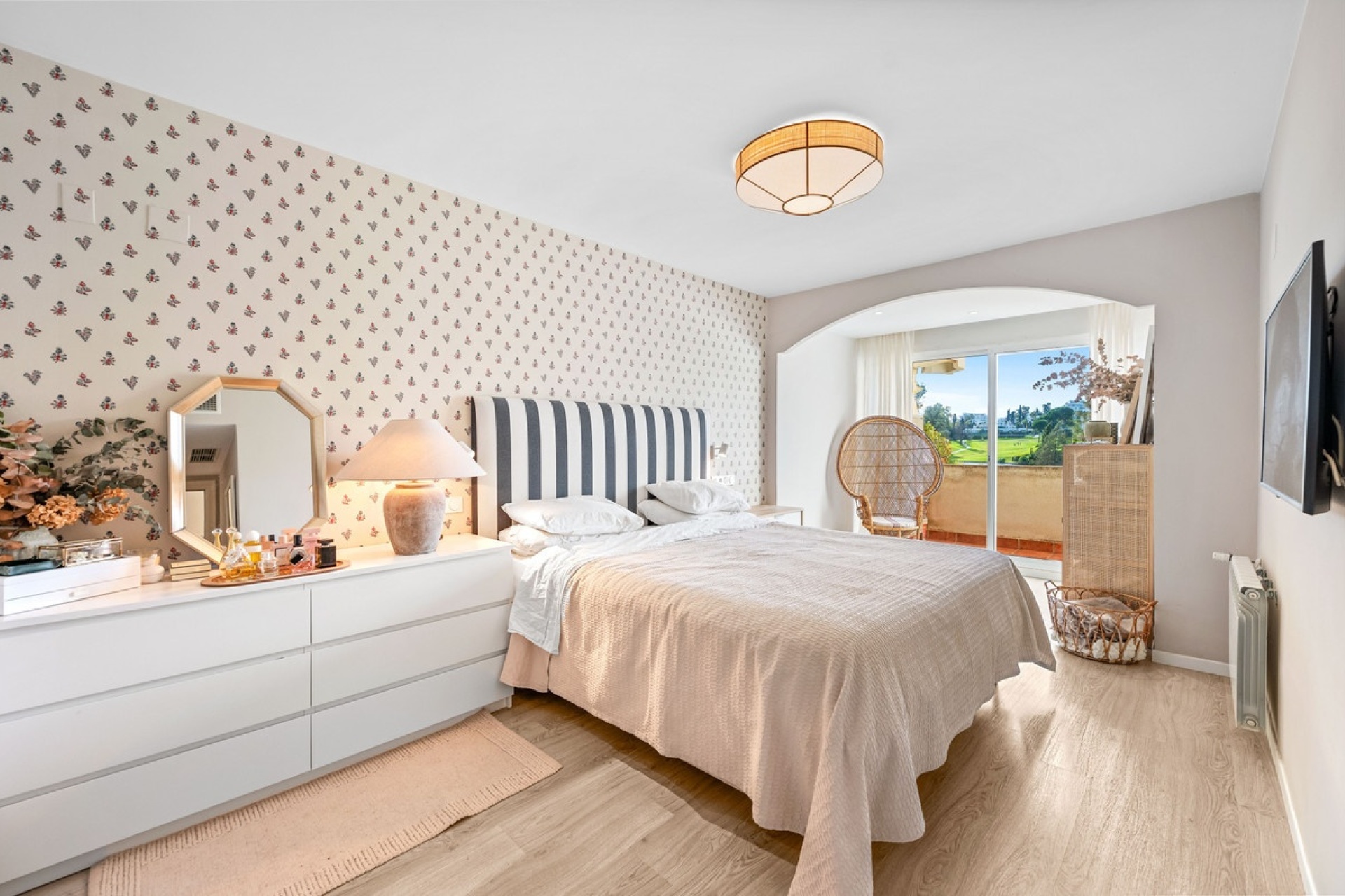 Wiederverkauf - apartment - Marbella - Guadalmina Alta