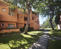 Wiederverkauf - apartment - Marbella - Guadalmina Alta
