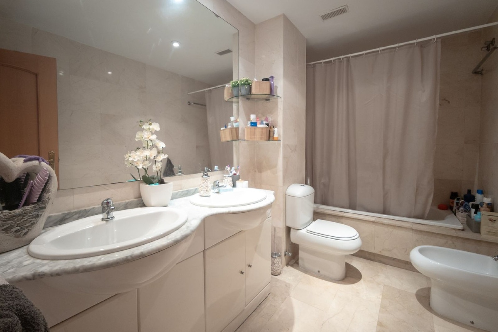 Wiederverkauf - apartment - Marbella - Guadalmina Alta