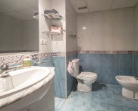 Wiederverkauf - apartment - Marbella - Guadalmina Alta
