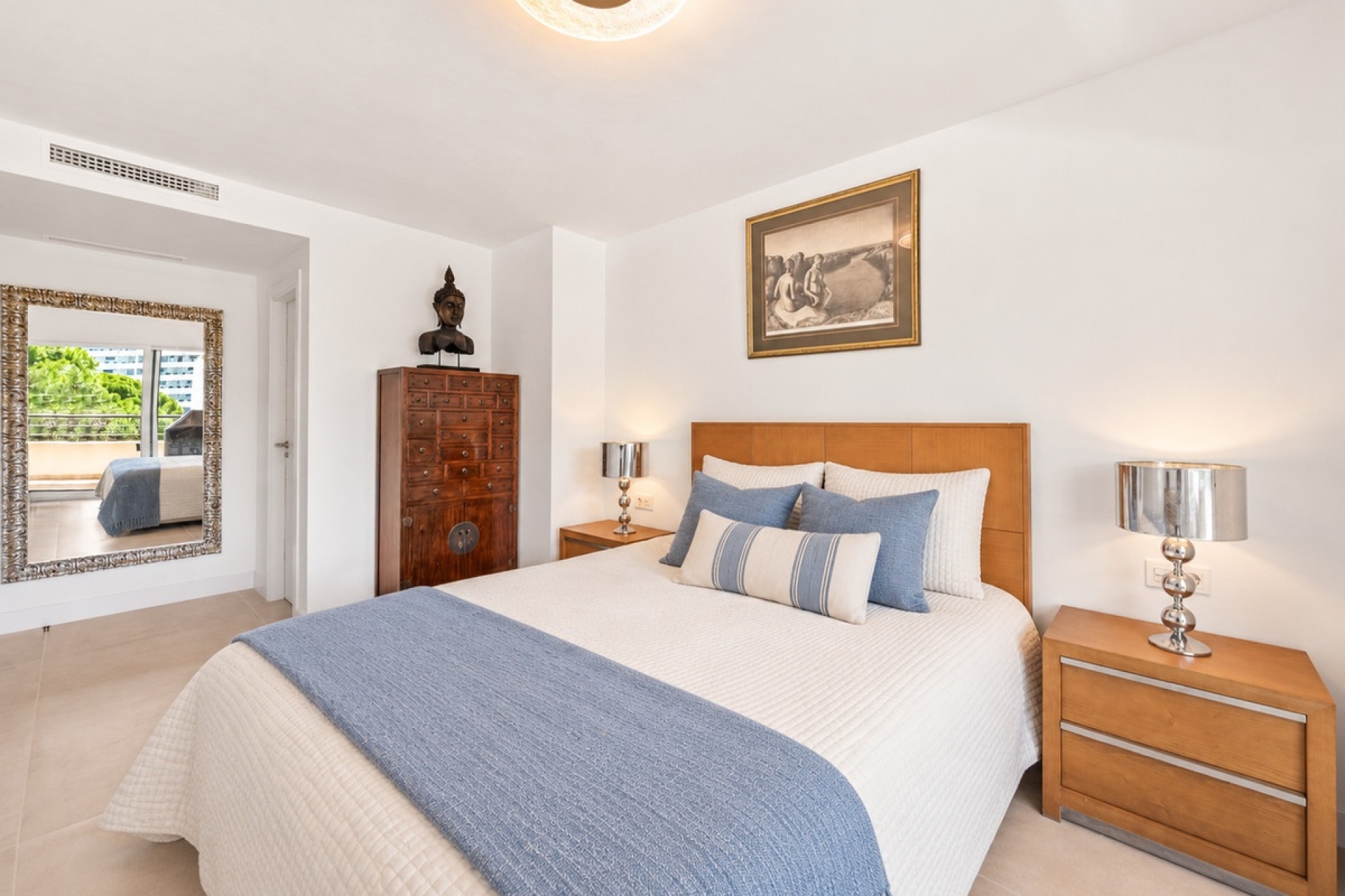 Wiederverkauf - apartment - Marbella - Guadalmina Alta