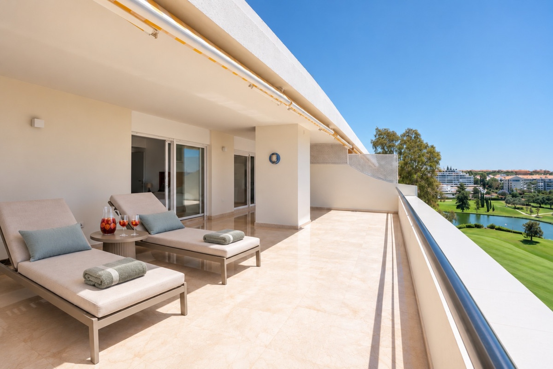 Wiederverkauf - apartment - Marbella - Guadalmina Alta