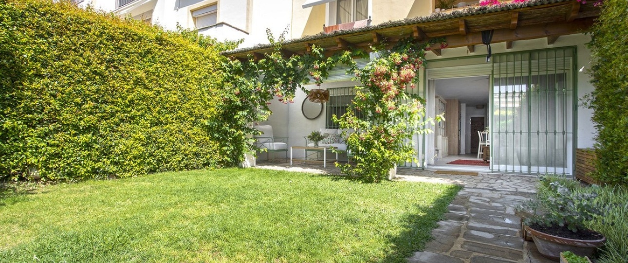 Wiederverkauf - apartment - Marbella - Guadalmina Alta
