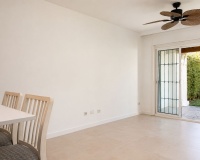 Wiederverkauf - apartment - Marbella - Guadalmina Alta
