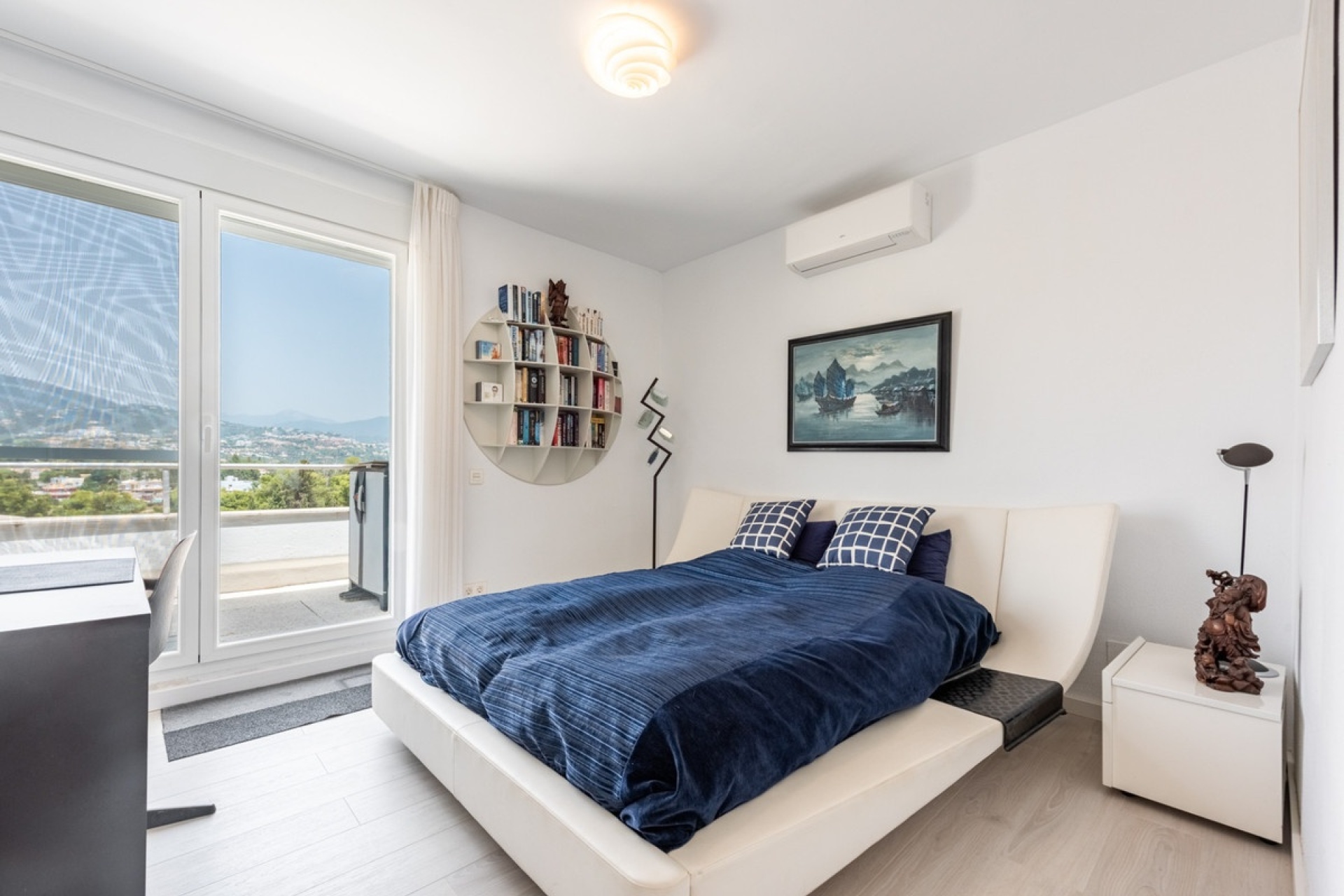 Wiederverkauf - apartment - Marbella - Guadalmina Alta