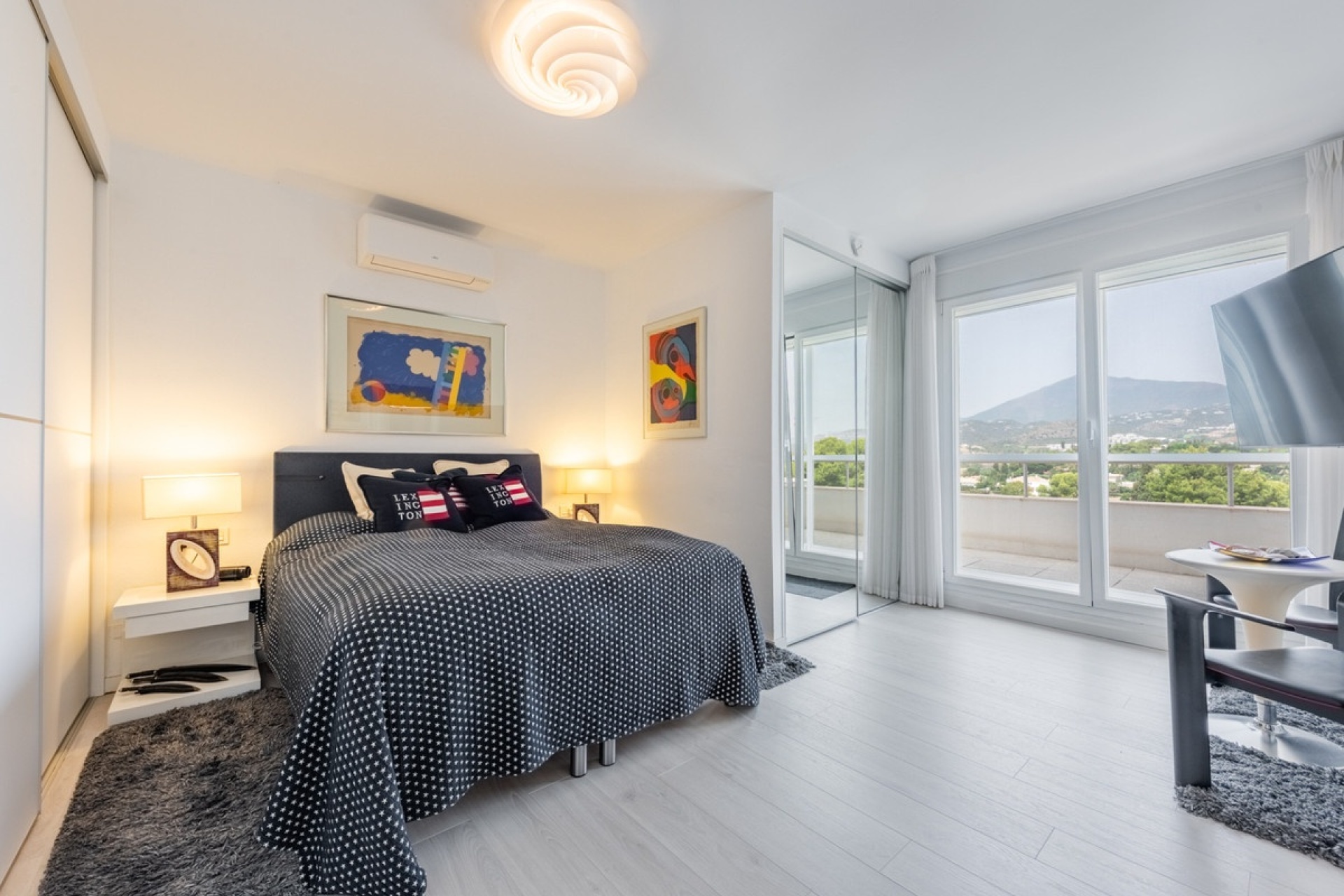 Wiederverkauf - apartment - Marbella - Guadalmina Alta