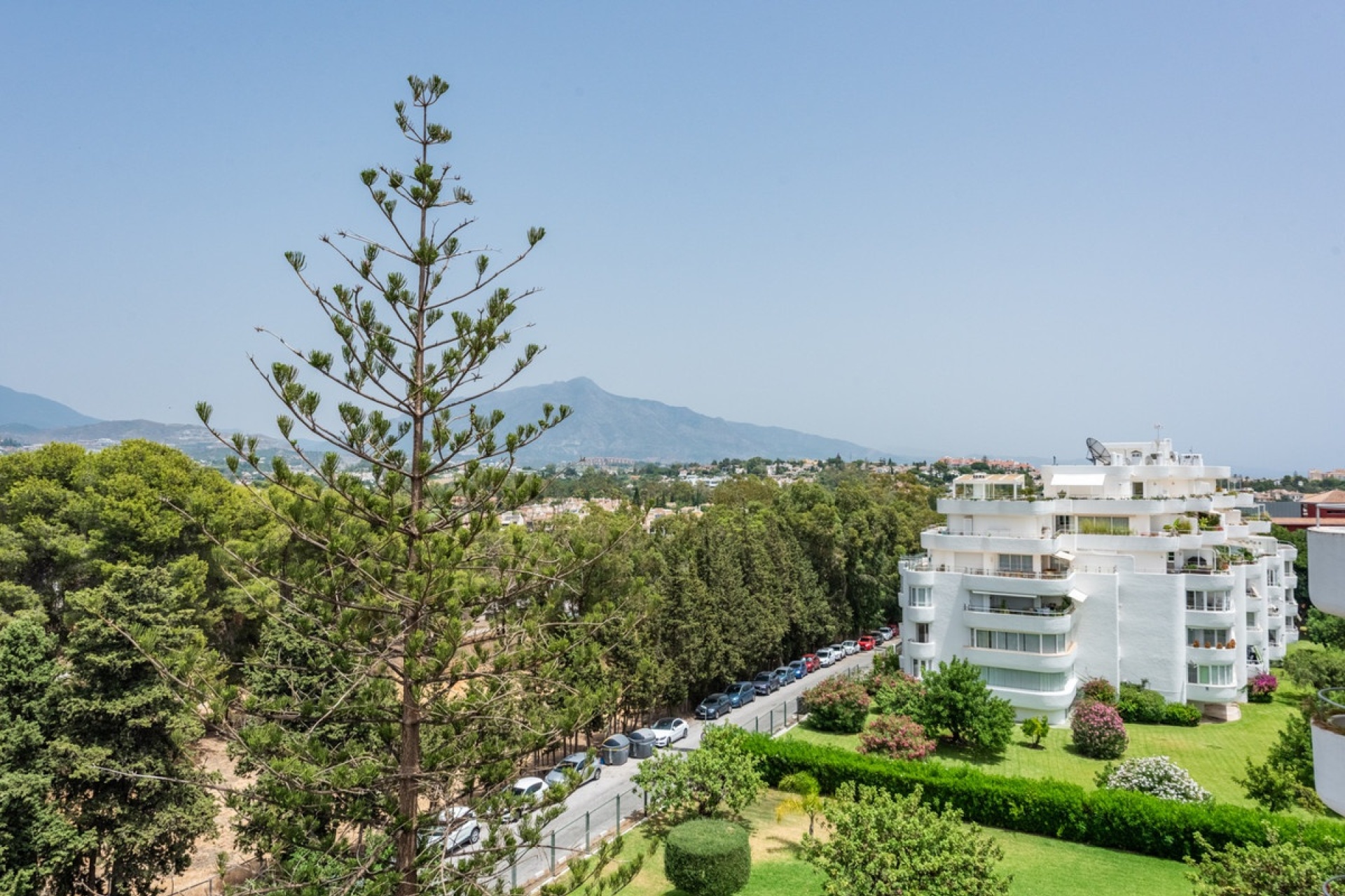 Wiederverkauf - apartment - Marbella - Guadalmina Alta