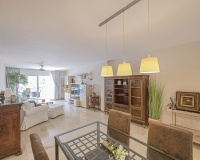 Wiederverkauf - apartment - Marbella - Guadalmina Alta