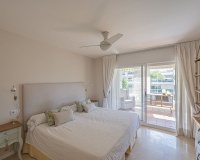 Wiederverkauf - apartment - Marbella - Guadalmina Alta