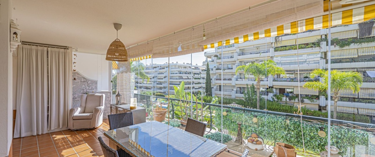 Wiederverkauf - apartment - Marbella - Guadalmina Alta