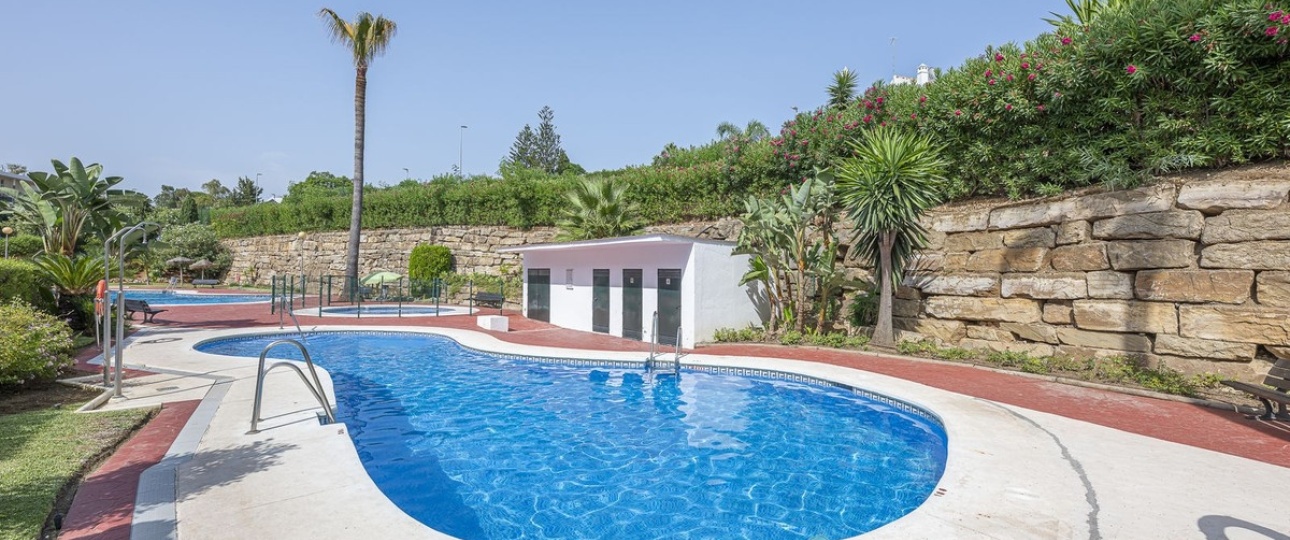 Wiederverkauf - apartment - Marbella - Guadalmina Alta