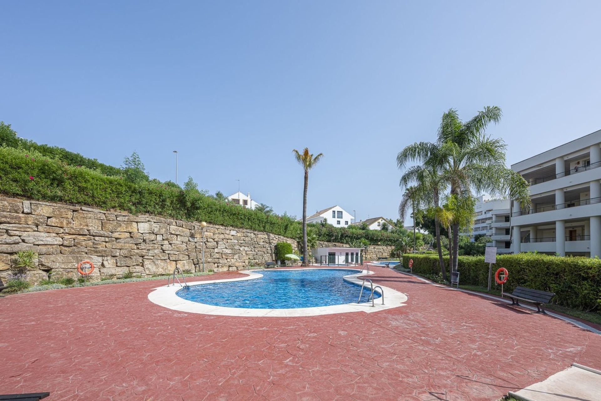 Wiederverkauf - apartment - Marbella - Guadalmina Alta