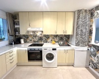 Wiederverkauf - apartment - Marbella - Guadalmina Alta