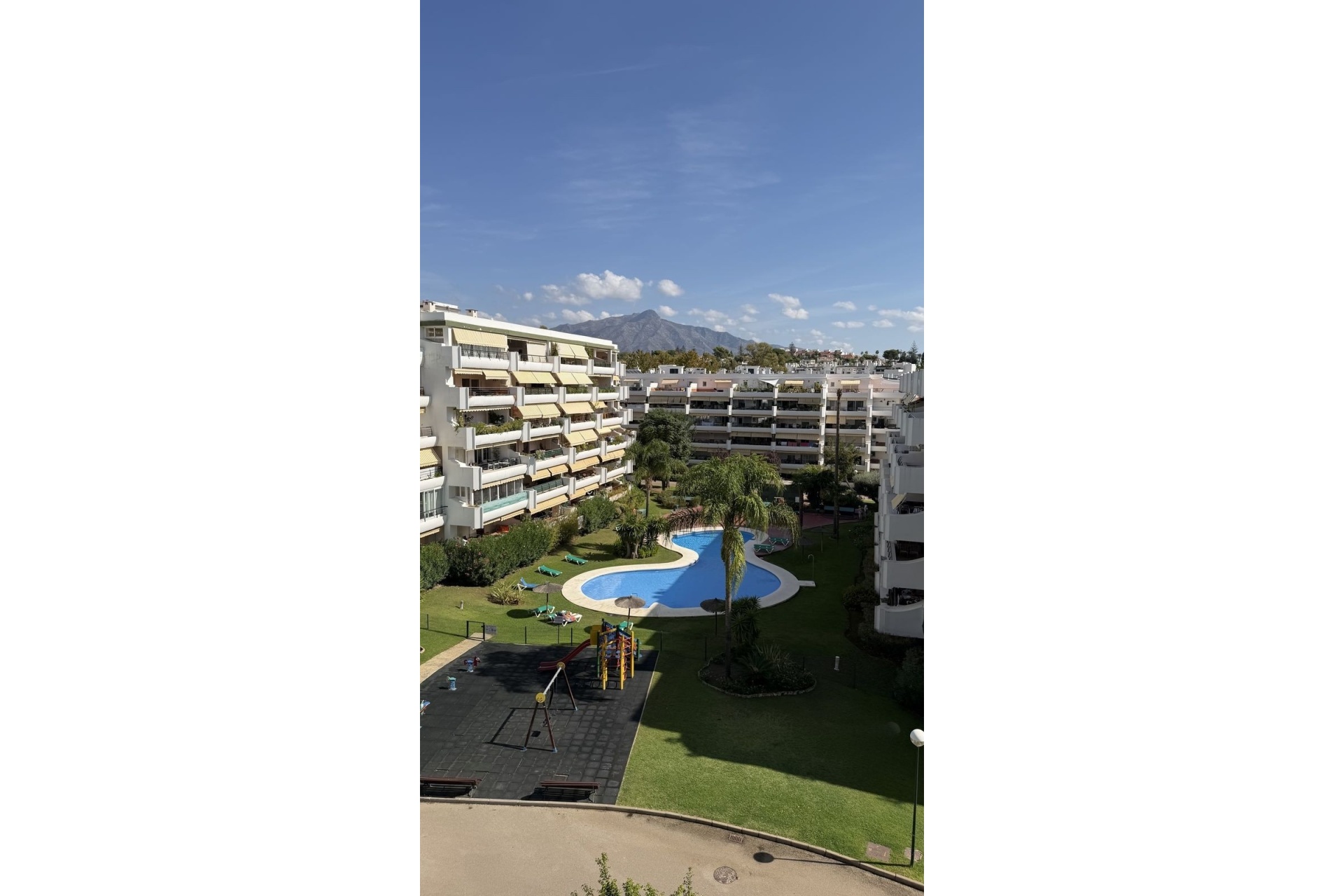 Wiederverkauf - apartment - Marbella - Guadalmina Alta