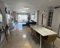 Wiederverkauf - apartment - Marbella - Guadalmina Alta