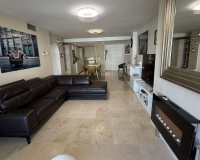 Wiederverkauf - apartment - Marbella - Guadalmina Alta
