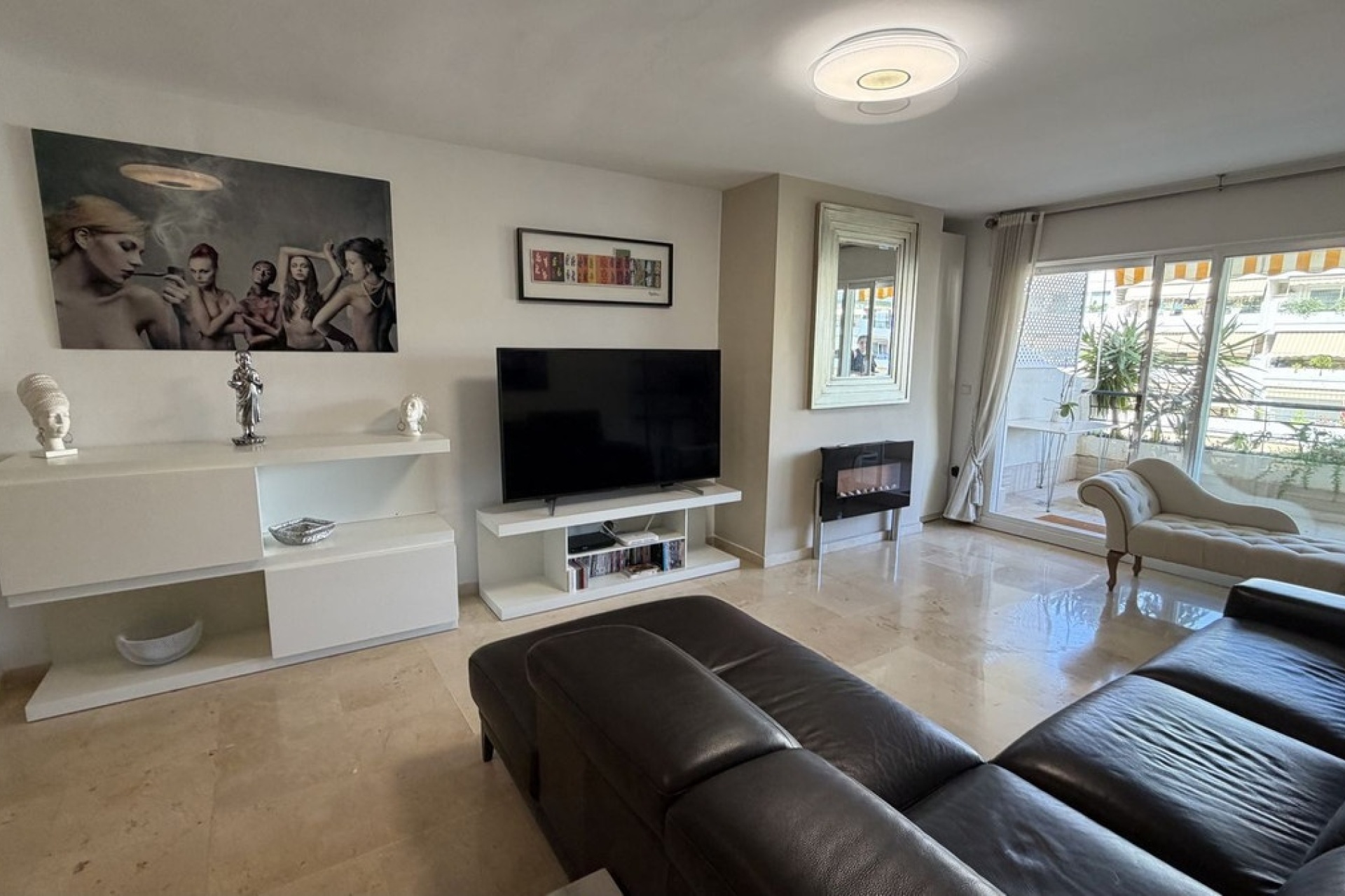 Wiederverkauf - apartment - Marbella - Guadalmina Alta