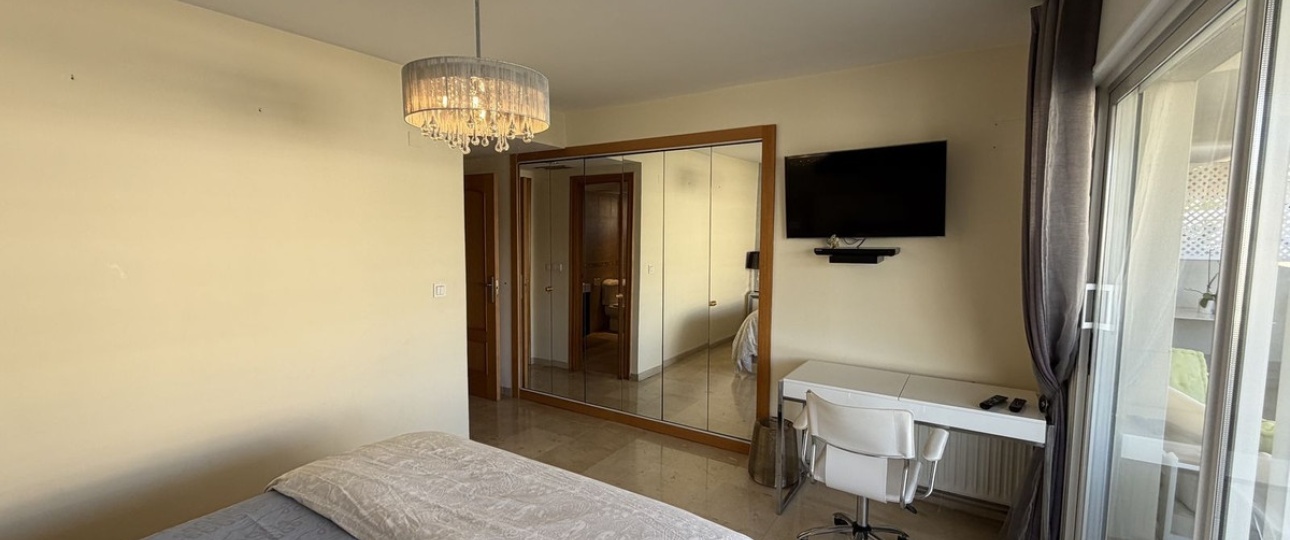 Wiederverkauf - apartment - Marbella - Guadalmina Alta
