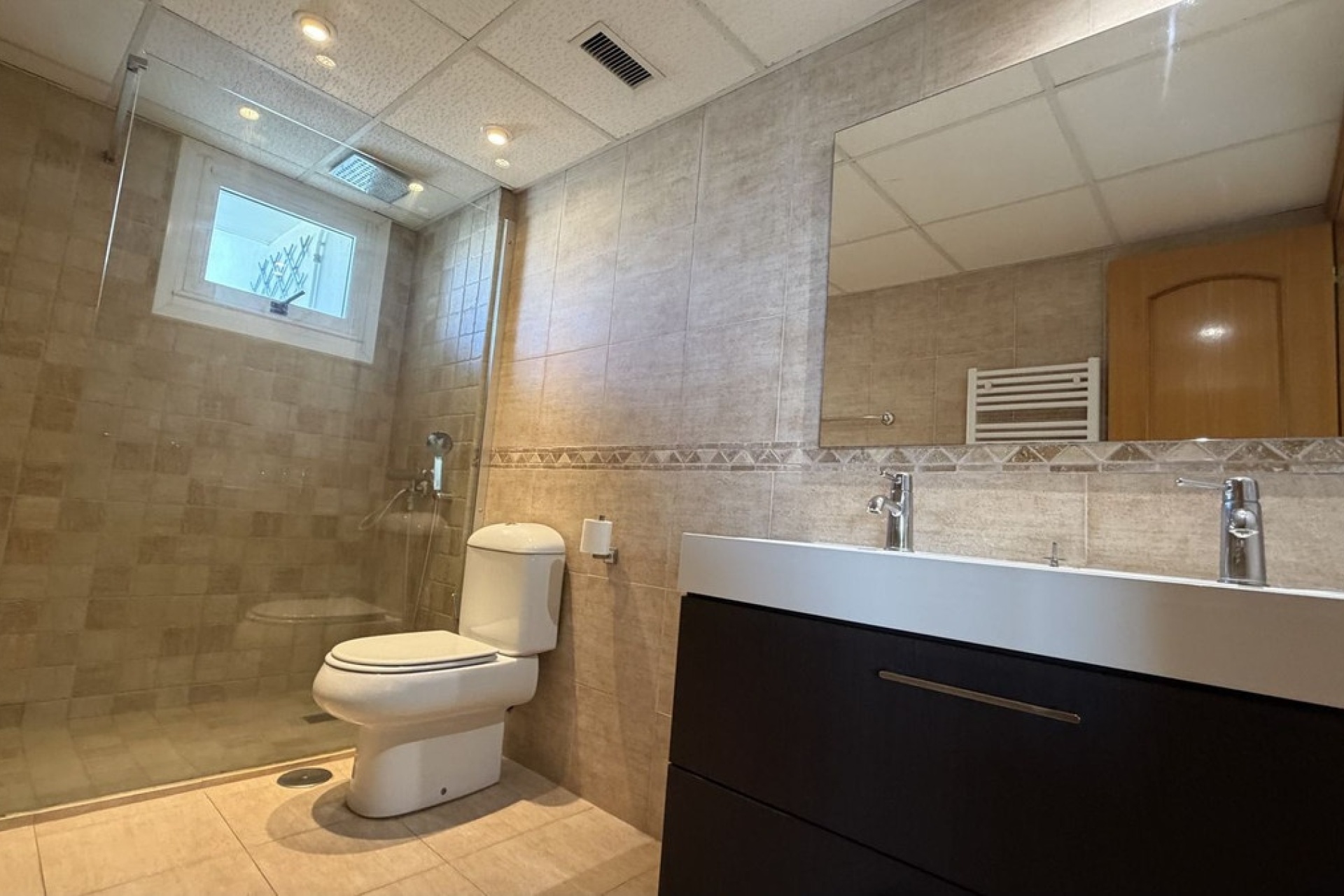 Wiederverkauf - apartment - Marbella - Guadalmina Alta