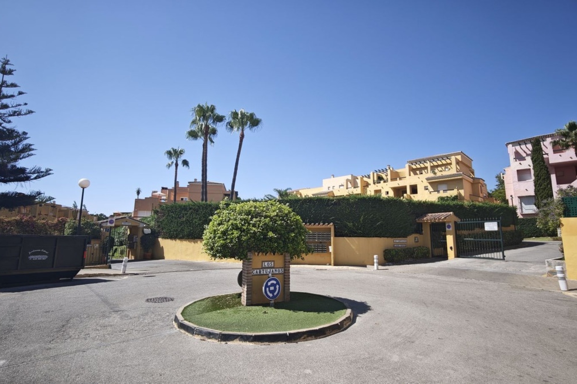 Wiederverkauf - apartment - Marbella - Guadalmina Alta