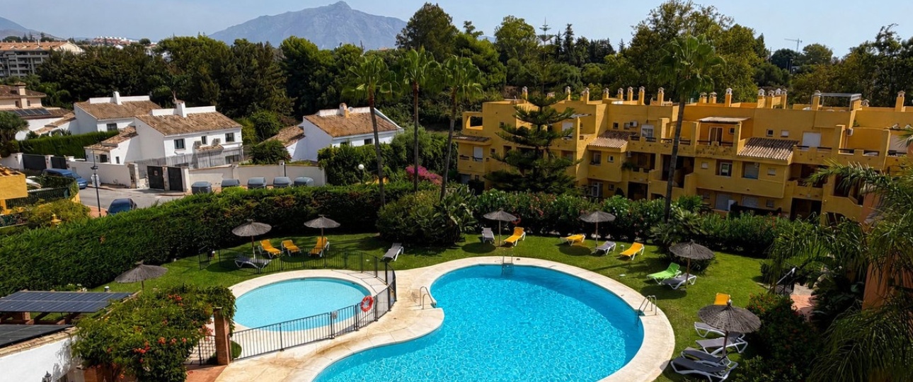 Wiederverkauf - apartment - Marbella - Guadalmina Alta