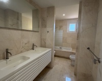 Wiederverkauf - apartment - Marbella - Guadalmina Alta