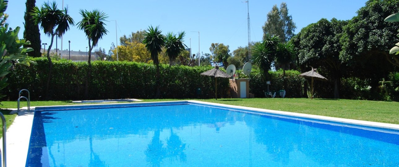 Wiederverkauf - apartment - Marbella - Guadalmina Alta
