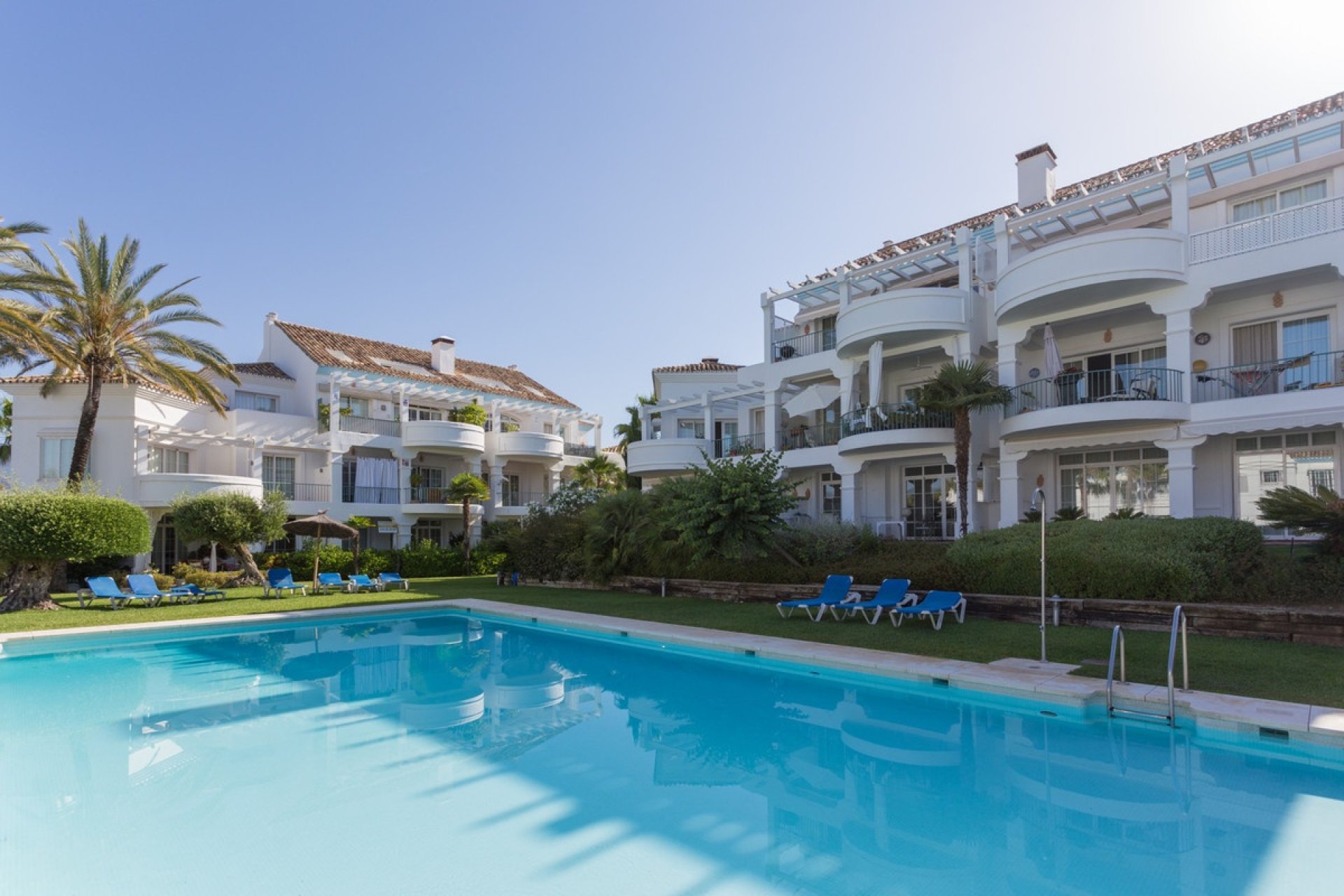 Wiederverkauf - apartment - Marbella - Guadalmina Alta