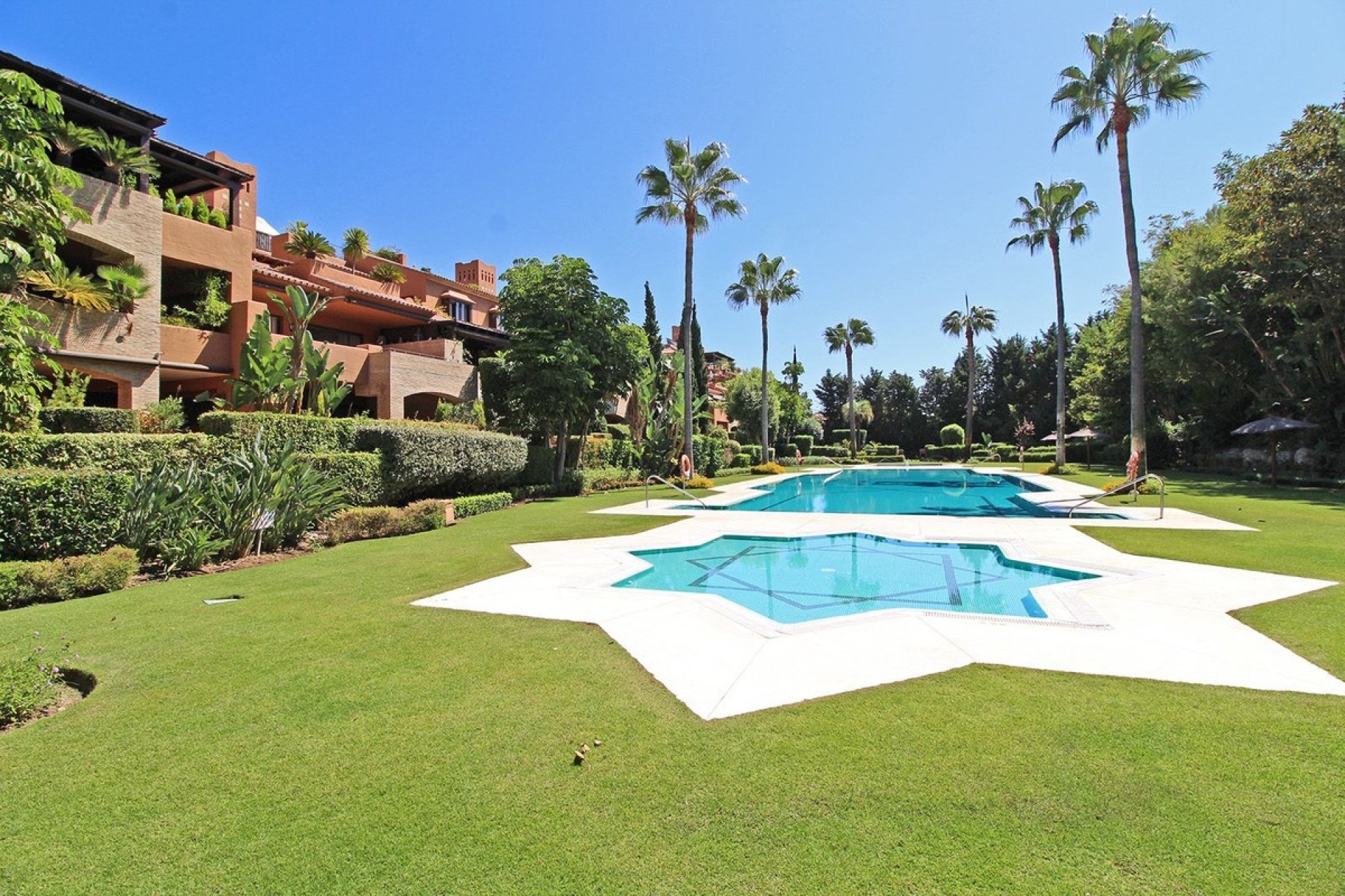 Wiederverkauf - apartment - Marbella - Guadalmina Baja