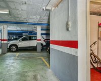 Wiederverkauf - apartment - Marbella - Guadalmina Baja