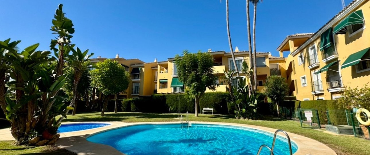Wiederverkauf - apartment - Marbella - Guadalmina Baja