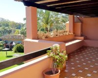 Wiederverkauf - apartment - Marbella - Guadalmina Baja