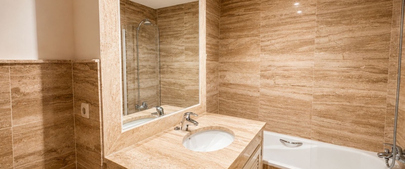 Wiederverkauf - apartment - Marbella - Guadalmina Baja