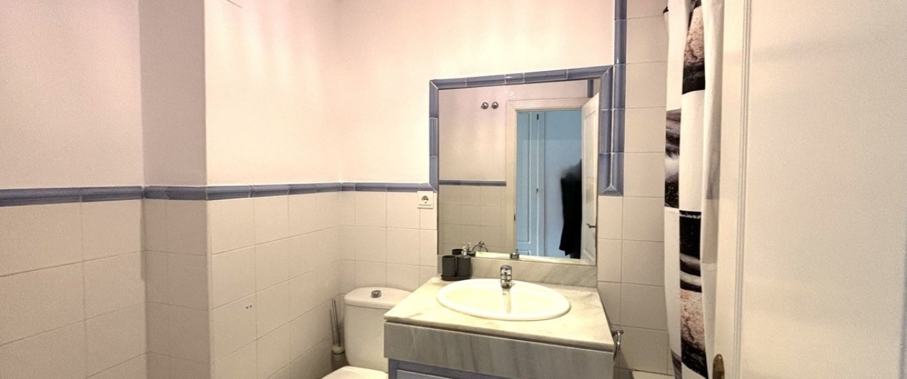 Wiederverkauf - apartment - Marbella - Guadalmina Baja
