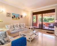 Wiederverkauf - apartment - Marbella - Guadalmina Baja